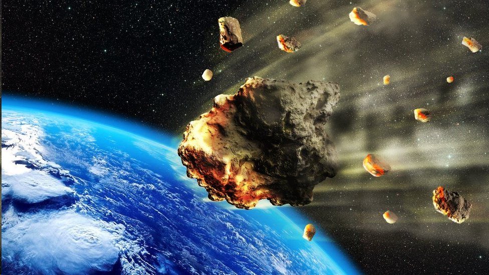 O que são meteoritos e como eles influenciam a geologia terrestre?