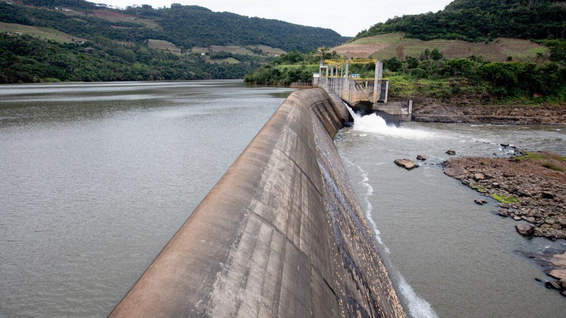 O impacto das barragens na biodiversidade dos rios